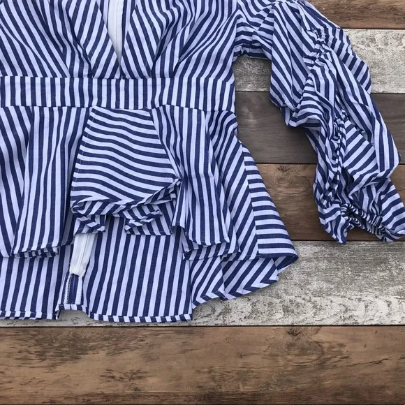 SOLD. Anthropologie Avec Les Filles Ruffle Sleeve Peplum Top - Picture 6 of 11